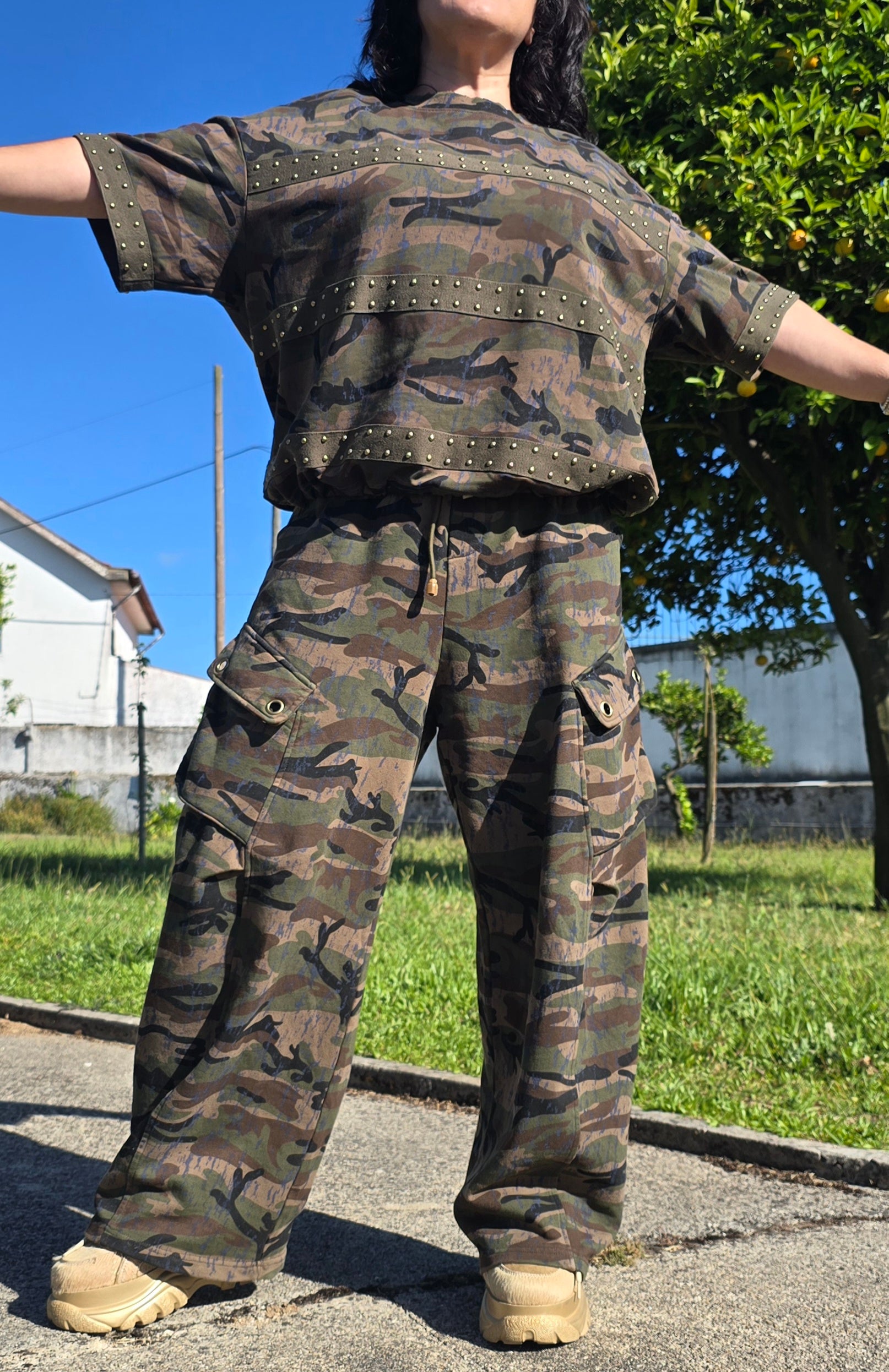 Calças padrão militar
