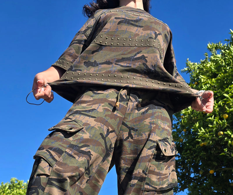 Calças padrão militar